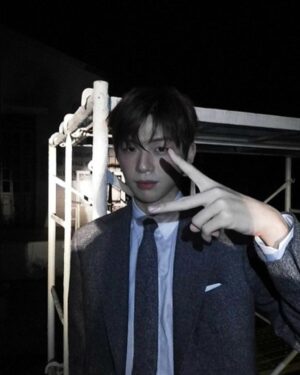 Kang Daniel Instagram - 🫠