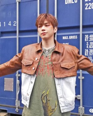 Kang Daniel Instagram - 🫠