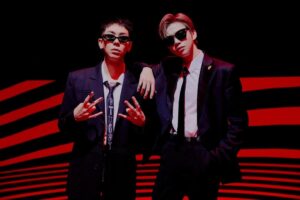 Kang Daniel Instagram - Outer space (feat. @satgotloco🙏🙏) 감사합니다 형!!