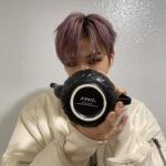 Kang Daniel Instagram - 🙏🙏🤗🤗🤗 @kaws #kaws
