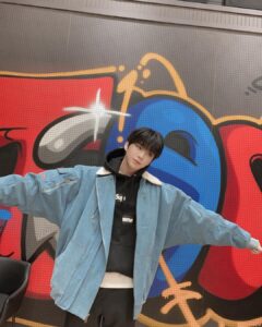 Kang Daniel Instagram - 👀