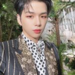 Kang Daniel Instagram - #magenta #waves