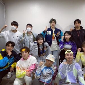 Kang Daniel Instagram - 고생했어요!!! #Team #2U #my #people