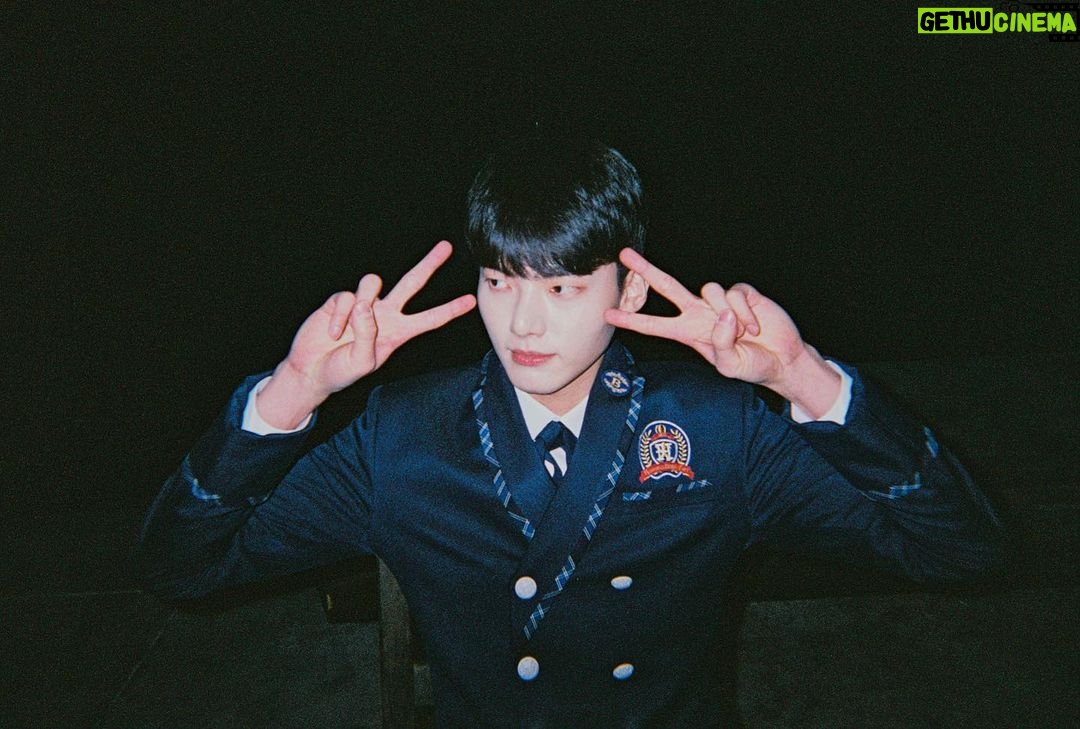 Kang Eun-bin - 10.6K Likes - #비클래스 #이환 + 빈
📸 @reallydeepsleeping 👍🏻