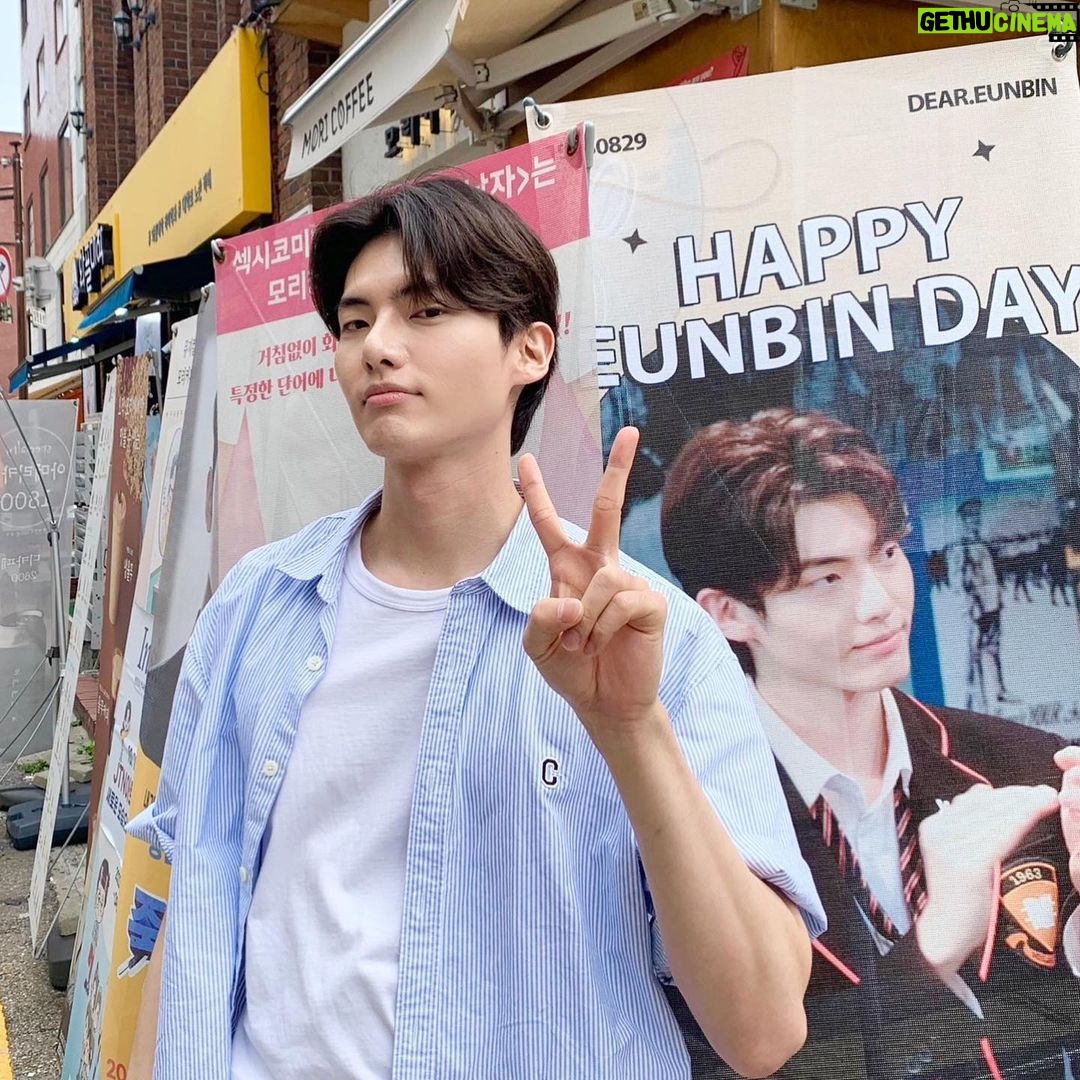 Kang Eun-bin - 7.1K Likes - 생일카페🤍
인생네컷 이벤트까지
정성스레 준비해주시고 축하해주셔서
정말 감사드립니다 !