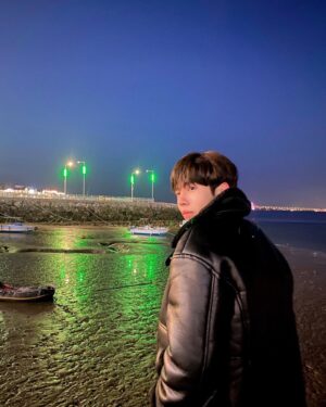 Kang Min Instagram - 🖤