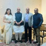 Kangana Ranaut Instagram - Team Tejas held a special screening for Respected defence minister @rajnathsinghbjp ji and many dignitaries from the Indian Air Force at the Indian Airforce auditorium today evening. It was an enthralling experience to see a film dedicated to the defence forces and our soldiers with so many soldiers and honourable Defence Minister himself. In a surreal moment after watching the film Chief of Defence Staff General Anil Chauhan PVSM, UYSM, AVSM, SM, VSM removed his fighter jet shaped brooch from his jacket and gifted to my director @sarveshmewara This gesture moved us deeply it seemed we have accomplished our mission. We are beyond thrilled can’t wait to bring the film to you all coming Friday 27th October.