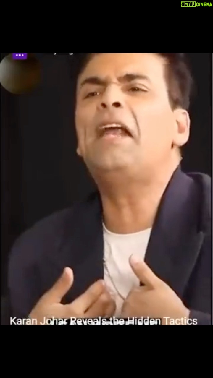 Kangana Ranaut Instagram - Karan Johar ji bol rahe hain ki main paise phenk ke kuch bhi karwa sakta hoon… kuch bhi perception build kar sakta hoon… Kya yeh sirf apni films ko hit karate hain apna maheemamandan karte hain ya dusaron ka negative PR aur unki hit films ko flop bhi karate hain ?