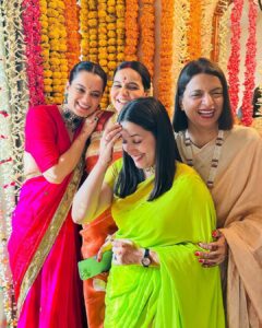 Kangana Ranaut Instagram - Sharing some precious moments from Ritu Ranaut’s Godbharai… Our hearts are full and we all are eagerly awaiting the arrival of Baby Ranaut … thanks for all your well wishes and blessings 🙏 🧿🧿🧿