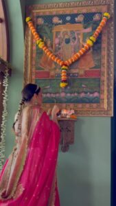 Kangana Ranaut Instagram - Diwali is always chaotic, hectic, enthralling and very very needed, it got everything that I ever want from a festival… indeed my most favourite festival… The festival of lights, some glimpses from our Diwali 🪔