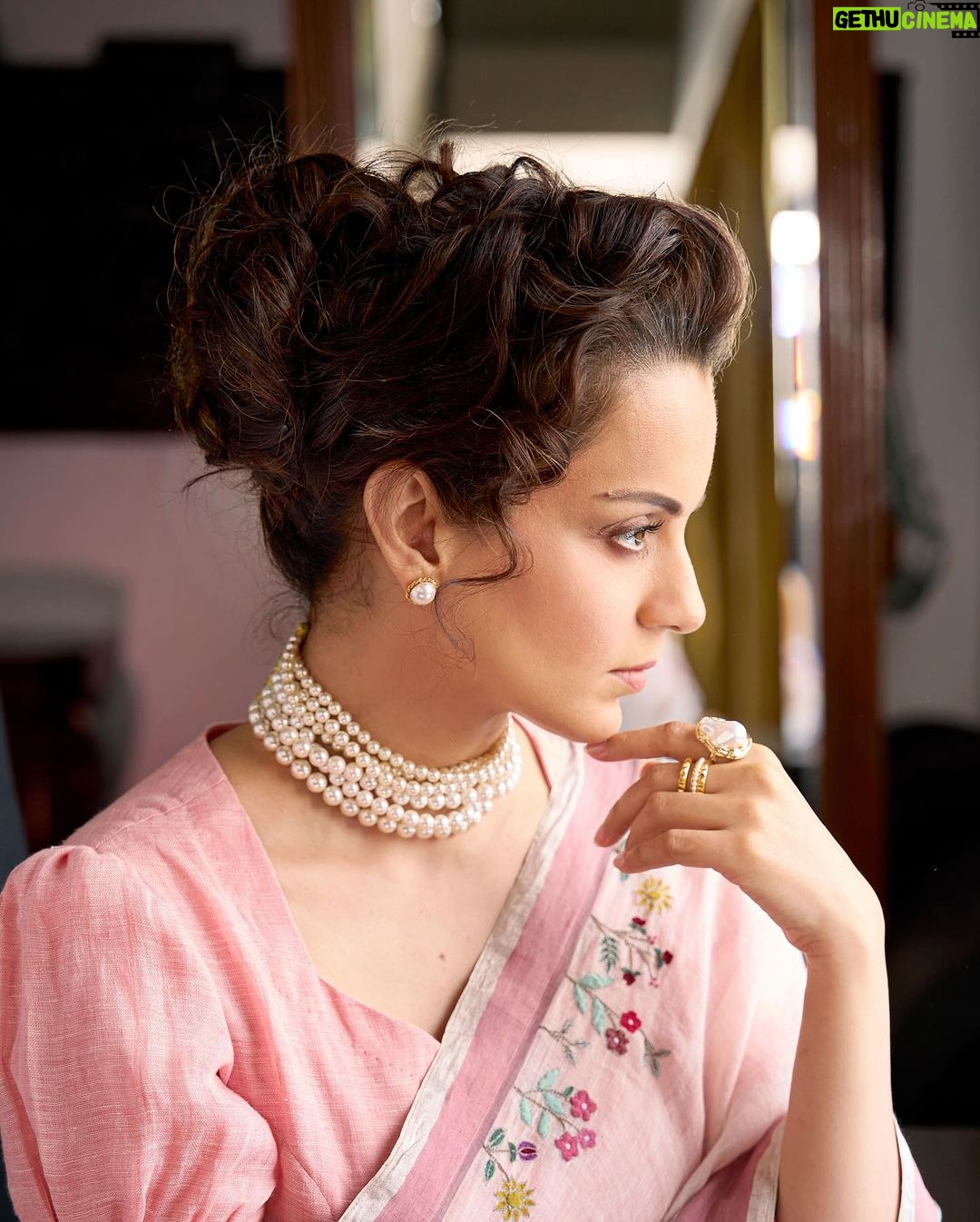 Kangana Ranaut Instagram - Today at News9 global summit..