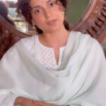 Kangana Ranaut Instagram - Even before covid theatrical footfalls were dipping drastically post covid it has become seriously rapid. Many theatres are shutting down and even after free tickets and many reasonable offers drastic footfall decline is continuing. Requesting people to watch films in theatres and enjoy with family and friends or else they ( theatres) won’t be able to sustain. Thanks