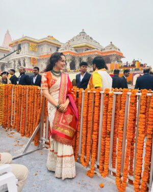 Kangana Ranaut Instagram - Yehi janmbhumi hai param pujya Shri Ram ki… Jai Shri Ram 🚩