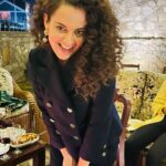 Kangana Ranaut Instagram - Happy New year everyone ♥️ 2024 ♥️