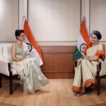Kangana Ranaut Instagram - Today a terrific light and sound show called ,” Veerangnaon ki mahagatha “ is launched in Delhi. What an incredible step in the revival of our great history and Shakti spirit. Also many chapters of the history unfolded before my eyes through various narratives, some through age old methods and some through futuristic techniques, a must visit for everyone, make it a family outing, there is a lot to see, get informed while getting entertained and end your day with a super thrilling light and sound show about the long lost heroes you would love to find, I can’t wait to take my nephew Prithavi there soon… Jai Hind 🇮🇳
