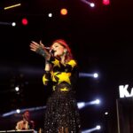 Kanika Kapoor Instagram - Look at the stars look how they shine for you ✨ Celebrating #diwali in #abudhabi 🪔✨ #kanikakapoor Live Abu Dhabi, United Arab Emirates
