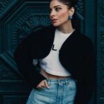 Kanika Kapoor Instagram - You didn’t believe me …… #parisdairies #parís #pfw2023 Assisted @purna02 #thatwingliner Skin prep @dr_marwaali