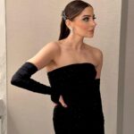 Kanika Kapoor Instagram – Thank you for the Honor @asianachieversawards ✨ 

Styled @purna02 
 📸 tellotales 
H&M @fatinhasadomua 
Managed by @anishavasanicreates 
Hair pins @bykaanjj @shopanatina London, United Kingdom