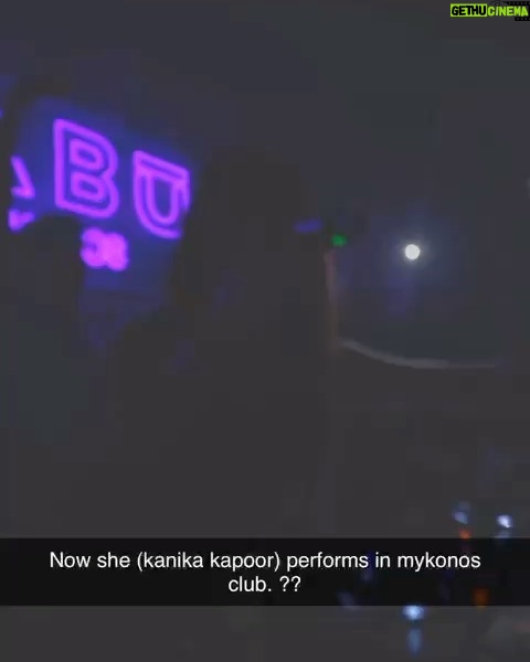 Kanika Kapoor Instagram - Bollywood x #mykonos What a night🥳 Only @mvm.london could make this happen #music #kanikakapoor #greece #babydoll #memories #friends Mykonos