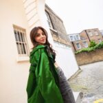 Kanika Kapoor Instagram – 🦚

📸 @abhibhandhun 
🦚 @purna02 
#kanikakapoor😍