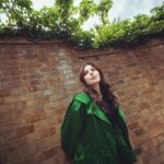 Kanika Kapoor Instagram – 🦚

📸 @abhibhandhun 
🦚 @purna02 
#kanikakapoor😍