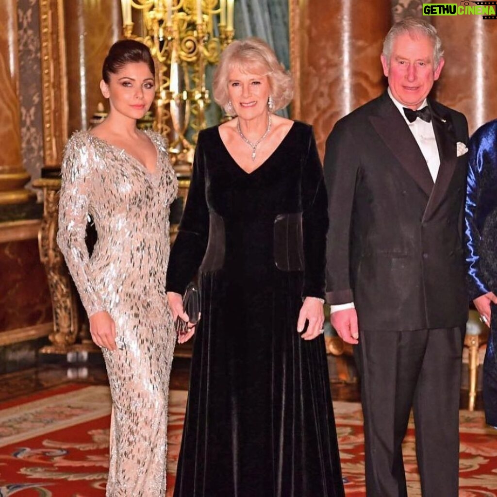 Kanika Kapoor Instagram - Congratulations King Charles III 👑 & Queen Camilla 👑 #coronation #london #royal #royalfamily #kanikakapoor #british London, United Kingdom