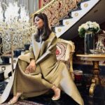 Kanika Kapoor Instagram - Eid Mubarak ✨ Thank you for the gorgeous outfit @manaalalhammadi ✨