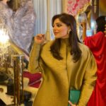 Kanika Kapoor Instagram - Eid Mubarak ✨ Thank you for the gorgeous outfit @manaalalhammadi ✨