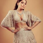 Kanika Kapoor Instagram - Spectacular night at the @nmacc.india ✨✨✨✨✨✨✨✨✨✨✨✨ Thank you Nita M Ambani and the entire Ambani family ❤️ #Gala #indiainfashion #india Wearing @farazmanan Jewels @kamyenjewellery Makeup @wedandlock Hair @vithikajaiswal Nita Mukesh Ambani Cultural Centre