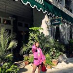 Kanika Kapoor Instagram - Miami ☀️🌈🌴 #miamidump #kanikakapoorlive Thank you my dearest @lucydoughty ❤️ Miami Design District