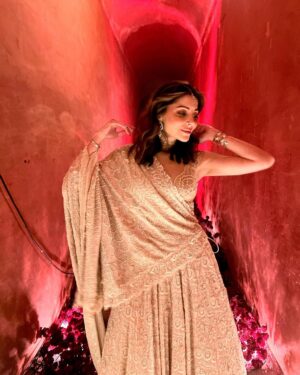 Kanika Kapoor Instagram - Jaipur Dairies 🩷 

In @roseroom__official 🩷