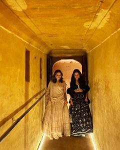 Kanika Kapoor Instagram - Jaipur Dairies 🩷 In @roseroom__official 🩷 Pink City Jaipur