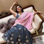 Kanika Maheshwari Instagram - Happy Diwali!✨🪔 #diwali #happydiwali #diwalivibes✨ #diwalicelebrations💥 #diwalidecorations #diwalioutfit #traditional #happy #celebration #family #love #festival #indianfestival #kanikamaheshwari