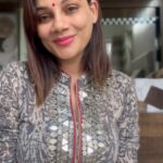Kanika Maheshwari Instagram - 🪔Before celebrating Laxmi Puja, do hear this story🪔 Diwali is a time when we gather together with our loved ones, light up our homes, and celebrate the triumph of light over darkness. But have you ever wondered why we perform Laxmi Puja on this auspicious day? 🪔✨ Join me as I delve into the complete story of Laxmi Puja this Diwali, and discover the significance of invoking Goddess Laxmi, the goddess of wealth and prosperity. 🙏🏼💰 In the enchanting tale, we’ll uncover the deep-rooted tradition of welcoming Laxmi Maa into our homes, seeking her blessings for financial well-being, and ensuring that our lives are illuminated with the brilliance of abundance and good fortune. 💫💵 This Diwali, let’s not only light up our homes but also our hearts with the divine presence of Goddess Laxmi. May her grace fill our lives with prosperity, happiness, and endless opportunities. 🙌🏼🌟 Watch the full story on my YouTube Channel and don’t forget to like, share, and subscribe. #Diwali #LaxmiPuja #Prosperity #Abundance #FestivalOfLights #god #peace #prayer #kanikamaheshwari