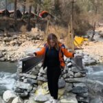 Kanika Maheshwari Instagram - In the arms of winter mountains, find the quietude that awakens the spirit. ❄️🕊️ #mountains #winter #trip #vacation #beauty #mothernature #motherearth #nature #comfort #beautiful #cozy #coldweather #cold #view #life #amazinglife #lifestyle #love #blessed #kasol #kasoldiaries #kasoltrip #hills #love #happy #happiness #kanikamaheshwari Kasol