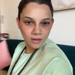 Kanika Maheshwari Instagram - Chammak challo💃🏻😉 #transition #trending #trend #chammakchallo #bollywood #bollywoodsongs #transitionreels #fun #happy #beautiful #beauty #kanikamaheshwari