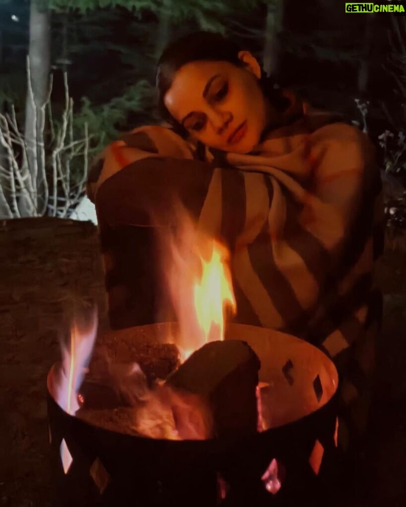 Kanika Maheshwari Instagram - Basking in the campfire glow, an actor’s thoughts ignite, creating a symphony of emotions under the starlit stage. 🌌🔥 #mountains #winter #trip #vacation #beauty #night #campfire #fire #nature #comfort #beautiful #cozy #coldweather #cold #view #life #amazinglife #lifestyle #love #blessed #kasol #kasoldiaries #kasoltrip #hills #love #happy #happiness #kanikamaheshwari Kasol