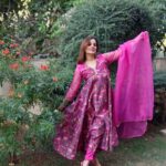 Kanika Maheshwari Instagram - In pink, nature's sync. 🌿💕 Suit: @ambraee_ #beautiful #beauty #love #suit #indiansuit #loving #instagood #photo #photooftheday #photography #sun #sunlight #nature #greenery #princess #amazing #kanikamaheshwari