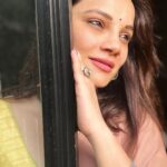 Kanika Maheshwari Instagram - Once you have started seeing the beauty of life, ugliness starts disappearing. If you start looking at life with joy, sadness starts disappearing. ~ Osho #osholovers #love #osho #life #god #faith #faithoverfear #godbless #blessings #blessed #love #peace #believer #bekind #beautiful #peaceful #peaceofmind #lifelessons #lifecoach #lifecoachinglessons #smile #god #godisgood #blessings #lifeisgood #faithful #kanicamaheshwari