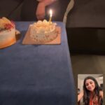 Kanika Mann Instagram - Dekhne aayi na mne birthday post kia ya nahi ? 😂❤️ Ye le Happy Birthday 🥳🎂 😂 Acha ab aagyi ho toh suno .. kl gym chali jana pakka se , bht cake ho gya hoga aaj .. Vitamins time pe leti rha kro .. Kaam ka stress kam lia kro .. kha peeke mast rha kro .. Is post ko save krke rakh lo ❤️ reminder k lie 😃🤗 Let’s get healthier and happier this year together my best friend ❤️