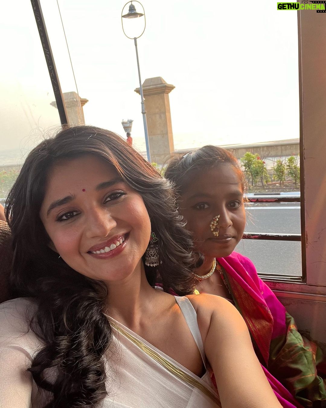Kanika Mann Instagram - Hope you liked our first episode .. 🌙 #chandjalnelaga @colorstv @officialjiocinema @swastikproductions