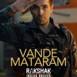 Kanika Mann Instagram - yeh sirf dhun nahin, emotion hai. Desh ke prati devotion hai. Vande Mataram ❤️🇮🇳 @varun.mitra @officialkanikamann @mrinal.navell @mrinalmrinal2 @chakdemohit @akshayindahouse @samkhan @aditya_pittie @juggernaut_in10 #RakshakOnAmazonminiTV #StreamingNow