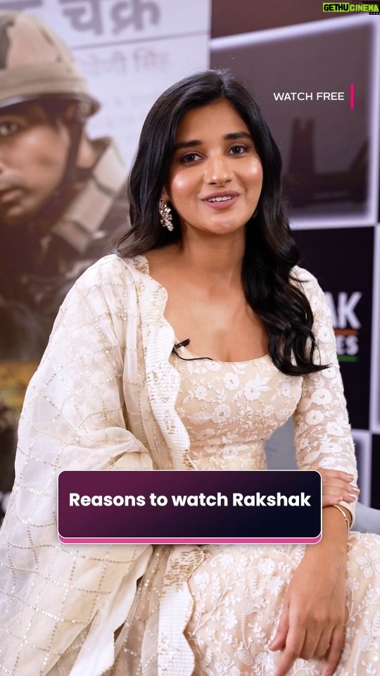 Kanika Mann Instagram - aaj hi dekho #Rakshak, a movie based on the life of Lt Triveni Singh, on Amazon miniTV jo hai aapke Amazon shopping app par bilkul FREE! @varun.mitra @officialkanikamann @mrinal.navell @mrinalmrinal2 @chakdemohit @akshayindahouse @samkhan @aditya_pittie @juggernaut_in10 #RakshakOnAmazonminiTV #StreamingNow