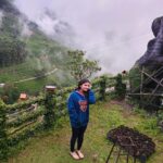 Kanika Mann Instagram – I clicked a few for you 💙
Coz the pictures were doing injustice to the beauty of reality there 🙄
It was really dreamy 💫
Don’t miss the rainbow in the 3rd slide 🌈 

.

.

.

This place is surreal ☁️ 
Thanks for the wonderful hospitality @blanketmunnar 🧡 Munnar Kerala