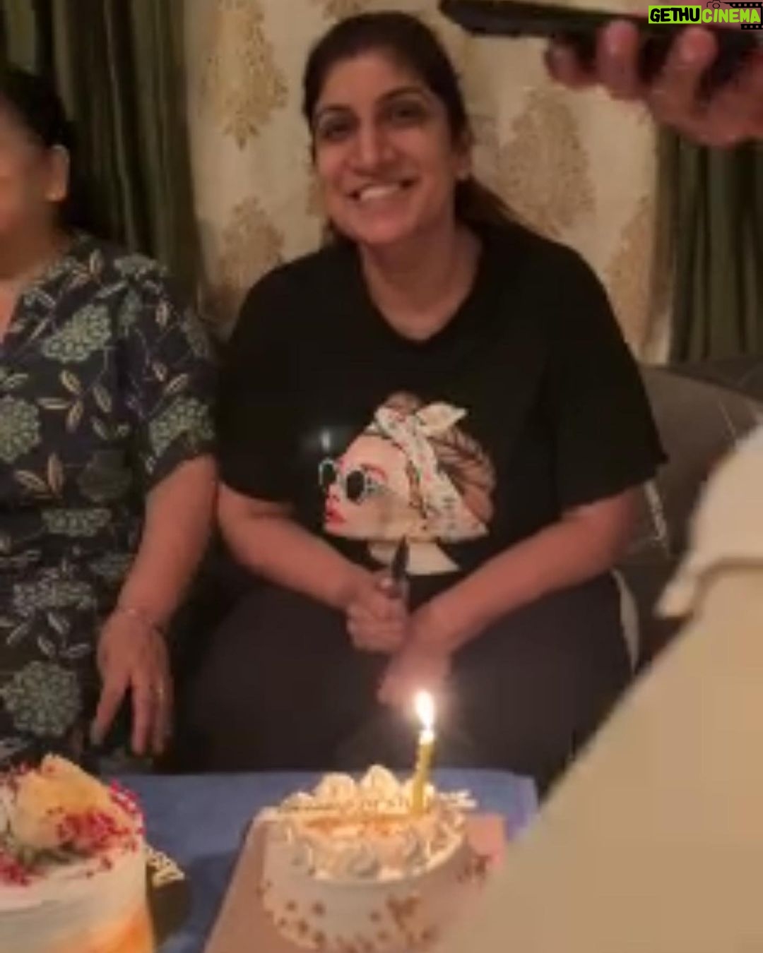 Kanika Mann Instagram - Dekhne aayi na mne birthday post kia ya nahi ? πβ€οΈ Ye le Happy Birthday π₯³π π Acha ab aagyi ho toh suno .. kl gym chali jana pakka se , bht cake ho gya hoga aaj .. Vitamins time pe leti rha kro .. Kaam ka stress kam lia kro .. kha peeke mast rha kro .. Is post ko save krke rakh lo β€οΈ reminder k lie ππ€ Letβs get healthier and happier this year together my best friend β€οΈ