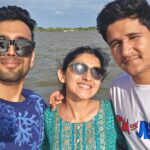 Kanika Mann Instagram - Happy friendship’s day to all the friends and ex friends and would be friends ♥️ 1- My father is the strongest 💪🏿 2- here for the smiles 🤗 3- maa - beti 4 - hi phriend ♥️ 5- the fun partners 💃♥️ 6- chal ishq ladayein sanam 7-please click 1 picture 📸 8-the sunset time ☀️ 9- khao peeeyo khush raho 🥘 10-yaaay kya baaaat hai bhai 💪🏿 Kerala