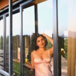 Kanika Mann Instagram - Fade into you 💫