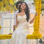 Kanika Mann Instagram – Aapke Dev aur Tara 🤍
#kavi #devra