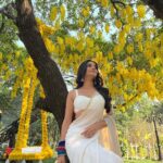 Kanika Mann Instagram – Aapke Dev aur Tara 🤍
#kavi #devra