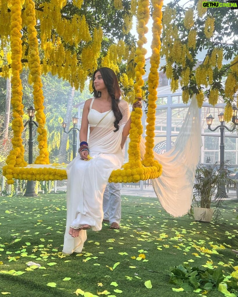 Kanika Mann Instagram - Aapke Dev aur Tara 🤍 #kavi #devra